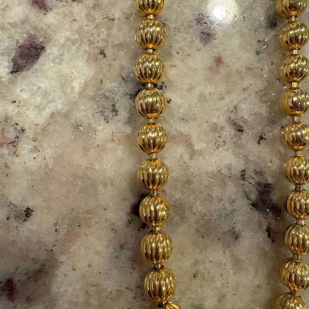 Vintage Gold Mushroom Pendant Necklace - Picture 6 of 8